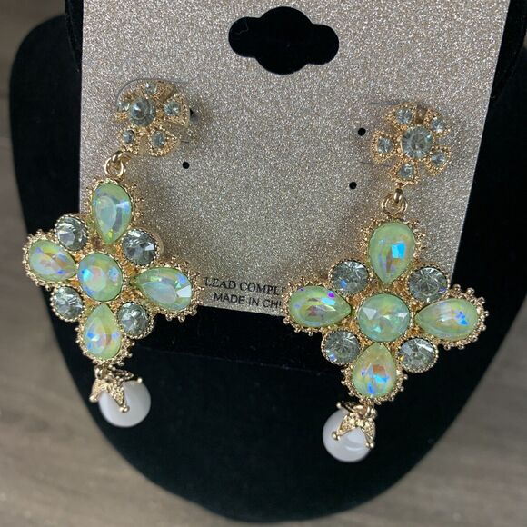 NATASHA Womens Dangle Chandelier Earrings Crystal Gold Tone with Pearl Drop - Picture 2 of 7